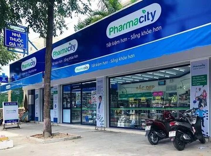 Nội dung: Trong một bóng mát trong mùa hè nóng bỏng, một cột mốc trong lịch sử nhạc